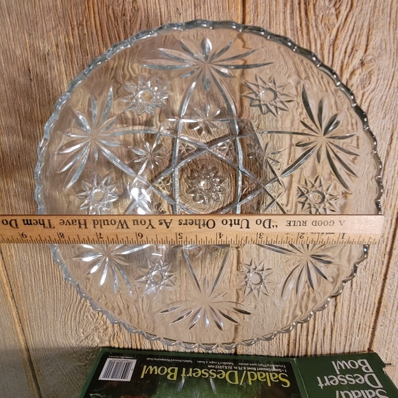 Anchor Hocking Prescut Clear 8.75" Round Salad/Dessert Bowl w/ Original Box - Picture 3 of 5